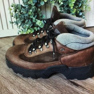 Skechers leather 90s y2y chunky lace up vintage brown boots